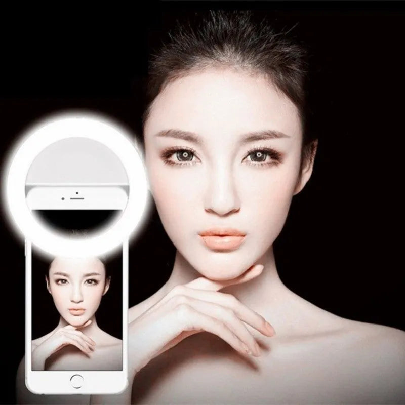 Smartphone clip-on selfie ring light with LED bulbs in green, white, black or pink colours