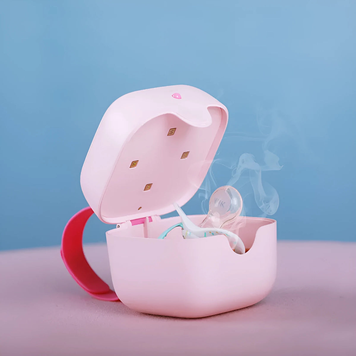 White or pink baby pacifier disinfection box, 9.5cm ABS case with 260-280nm LED and lid-open safety cut-off