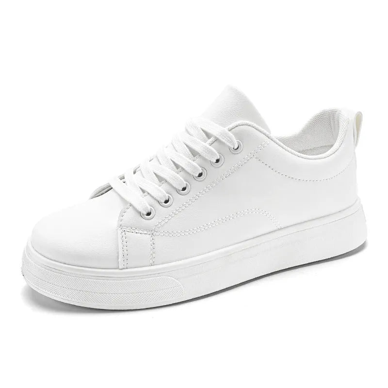 Men's Korean-style breathable low-top sneakers with rubber sole in three colour options