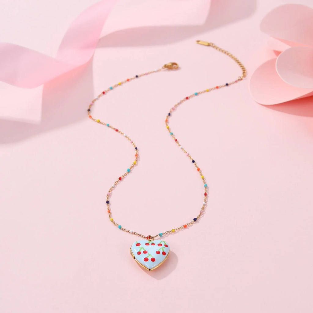 Women's stainless steel necklace with gold-plated fruit pendant on adjustable 41-50cm chain