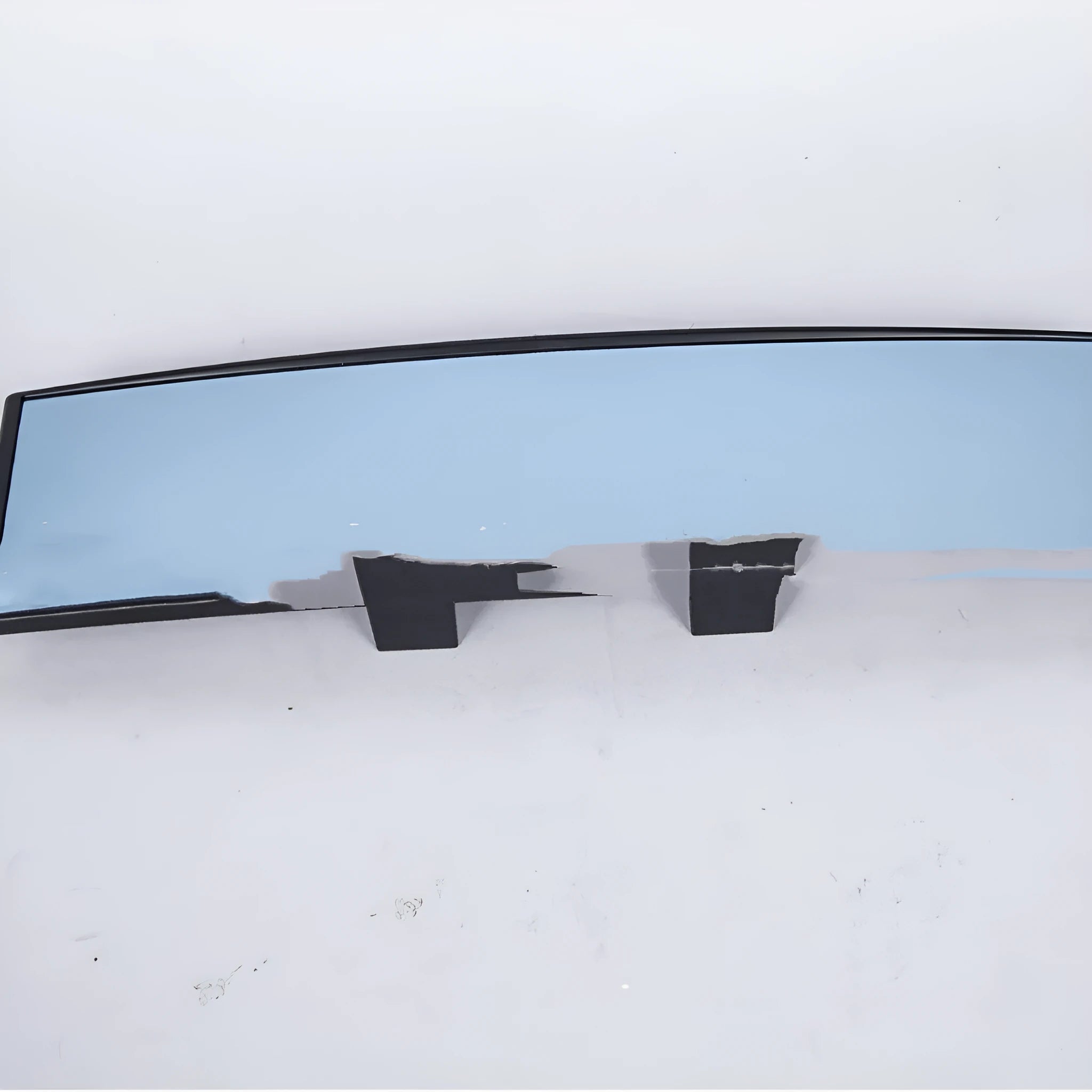 Curved wide-angle blue filter anti-glare rearview mirror with clip-on fitting