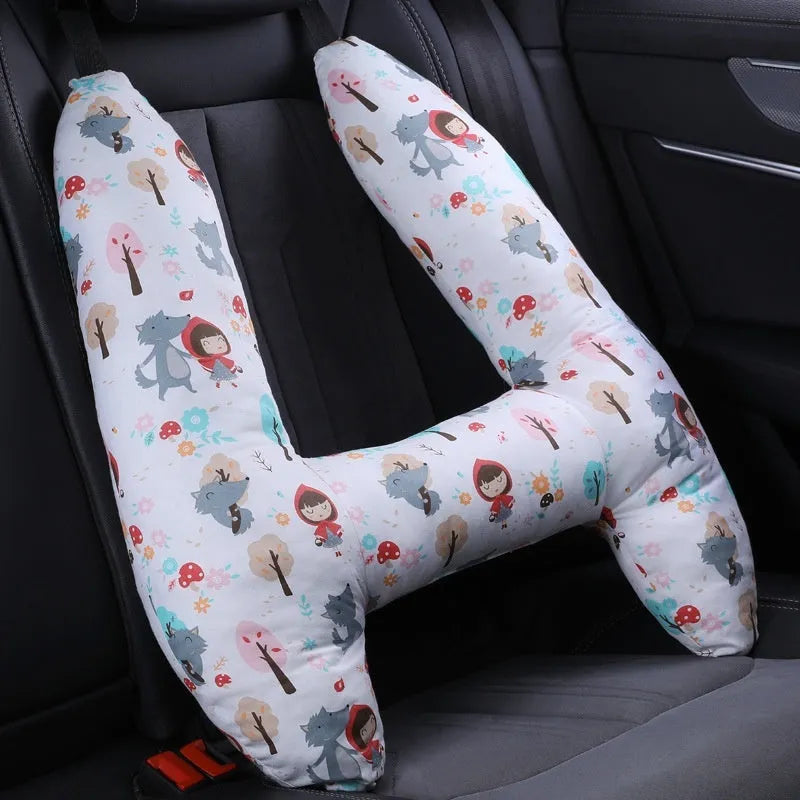 55x70cm car headrest pillow with pearl cotton filling in a selected pattern.