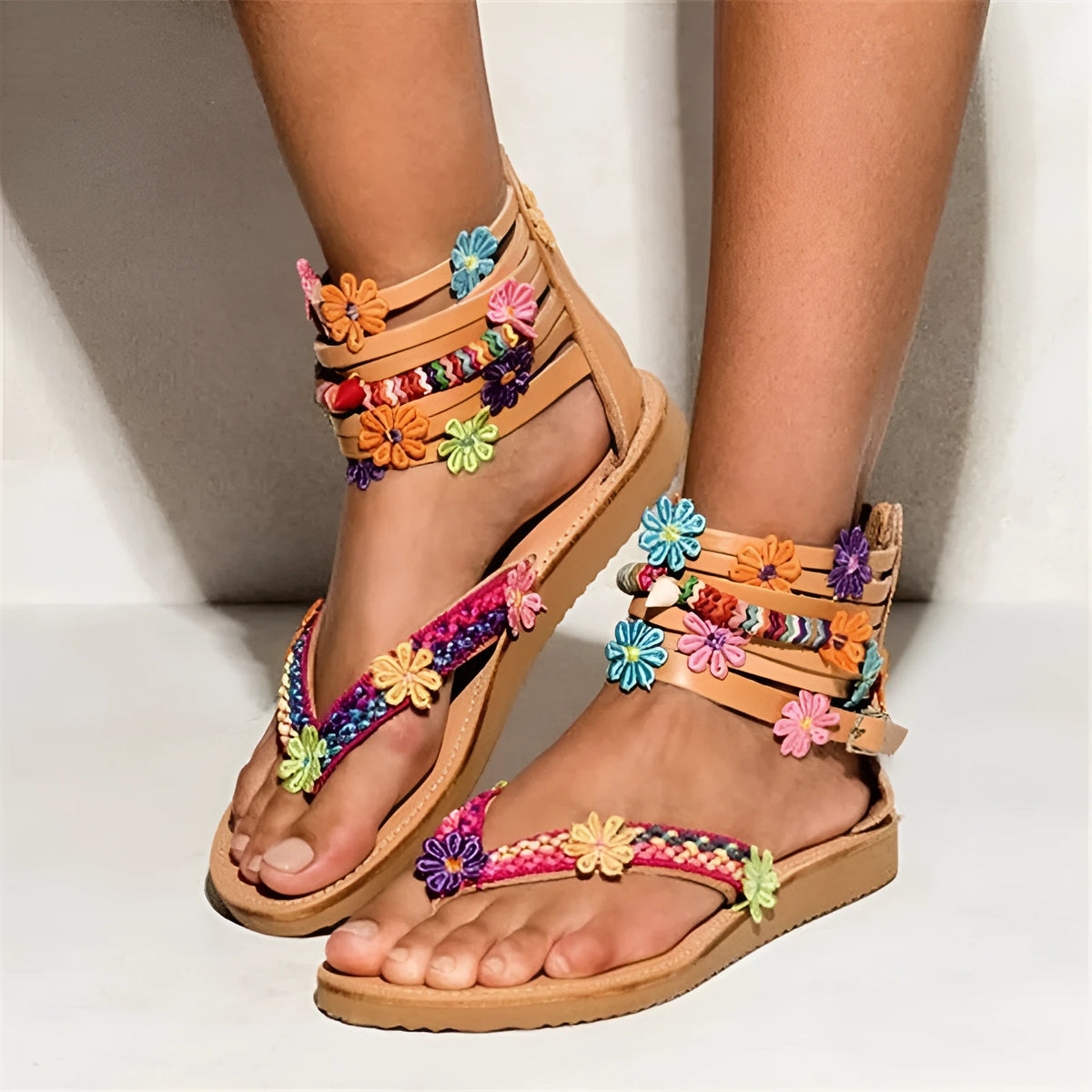 Ethnic beaded petal Roman sandals with floral decoration on artificial PU upper