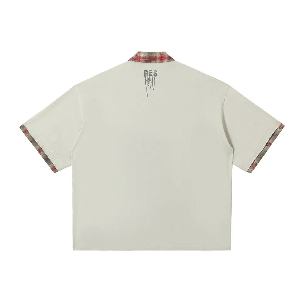 Men's loose fit short-sleeved cotton top with asymmetric graffiti printing on the lapel, in wild red colour.