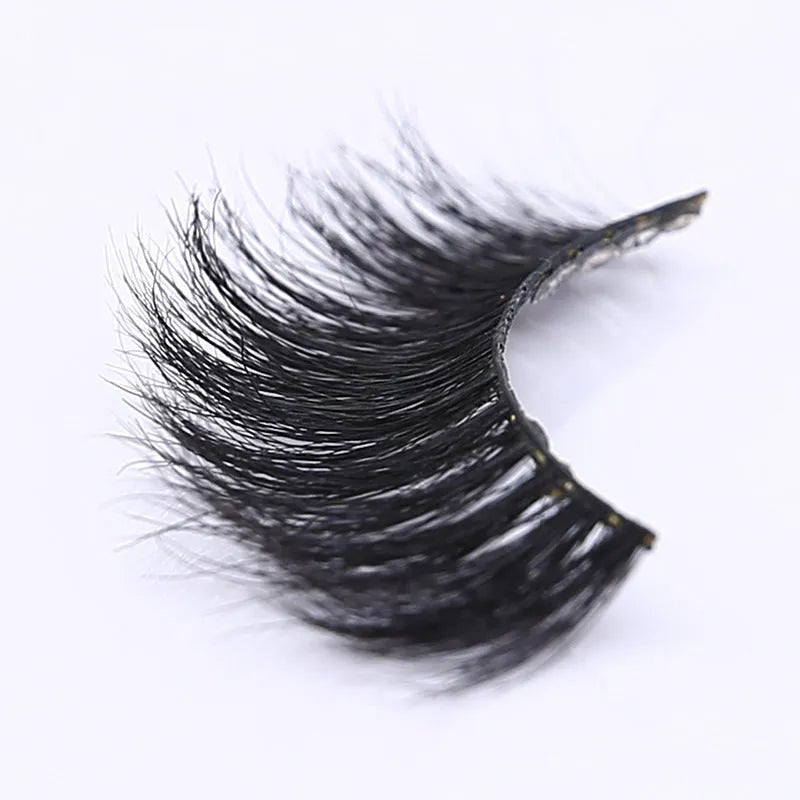 Pair of MT007 horsehair false eyelashes in box, handmade natural look