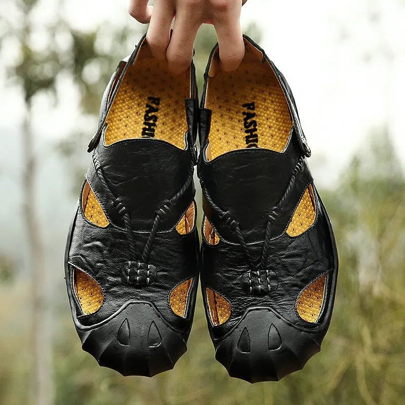 Men's casual sandals in black, brown, and khaki, sizes EU 38 to 46, open outdoor design.