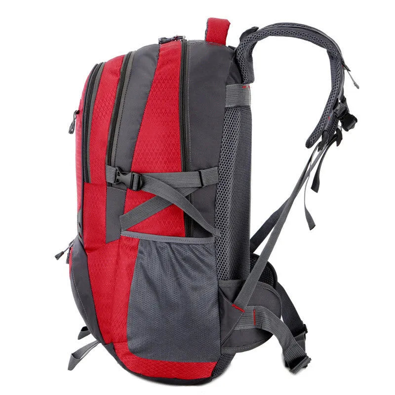 Outdoor waterproof nylon backpack 56-75L with 15-inch laptop compartment, 36cm x 60cm x 20cm, 1.0kg