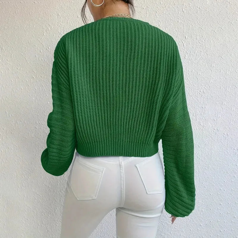 Women's solid colour long sleeve pullover in polyester fabric casual top