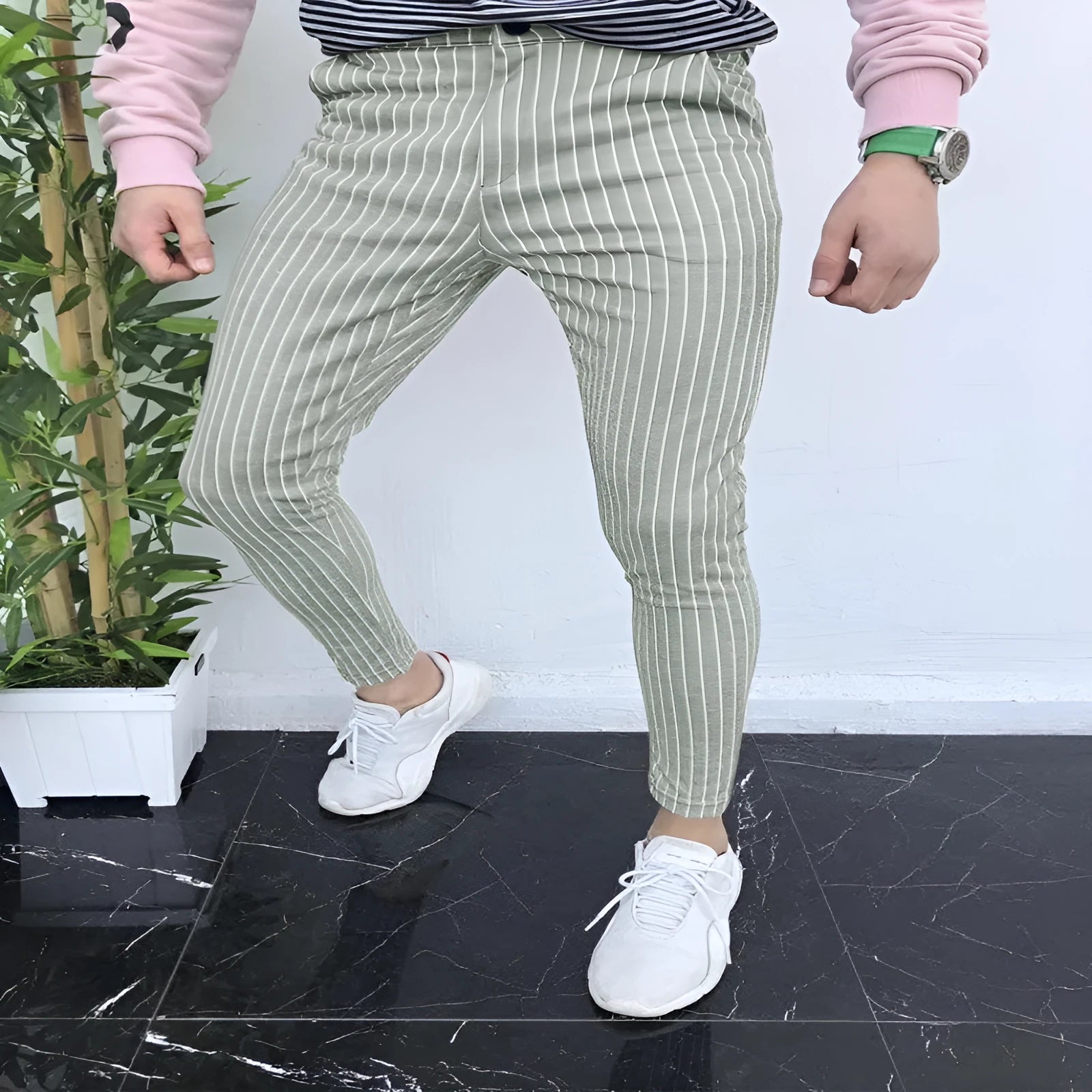 Men's slim-fit plaid casual trousers with 3D printed pattern and straight-leg design