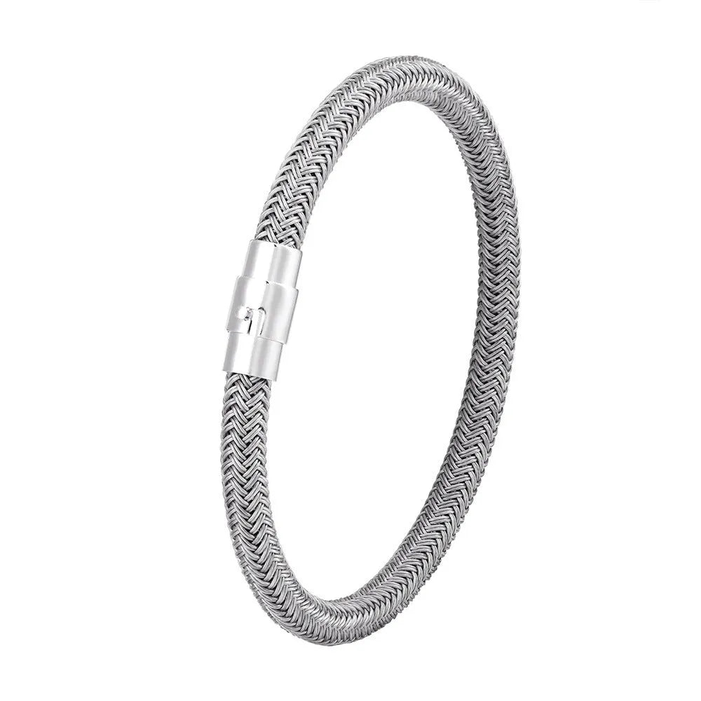 Geometric titanium steel wire bracelet with magnetic closure in silver tone