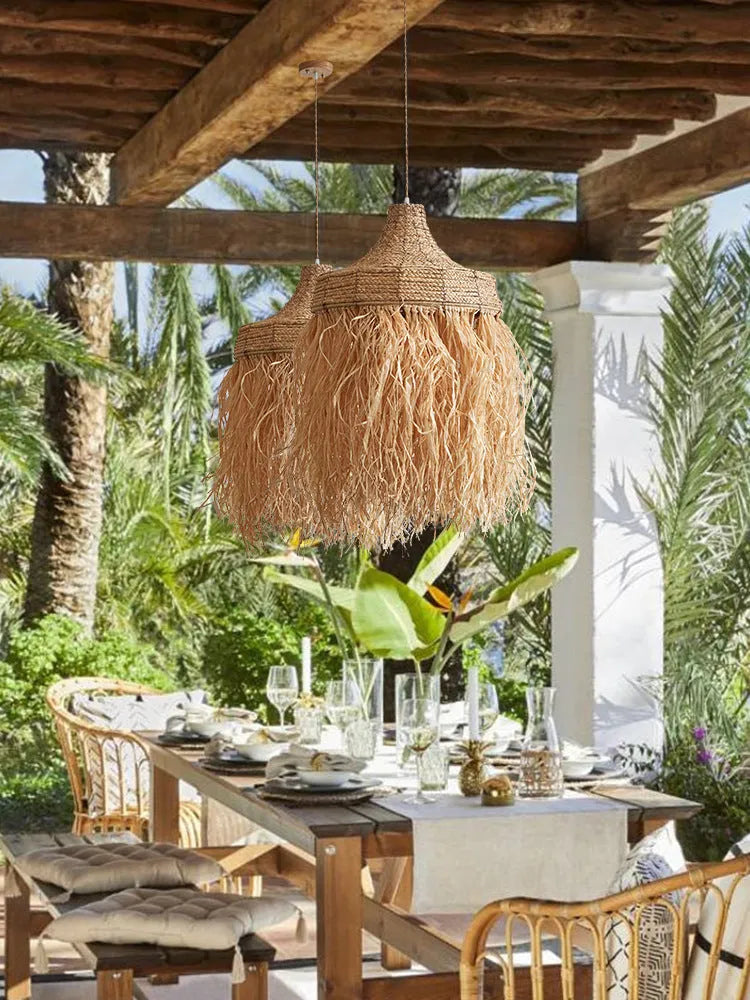 Southeast Asian style pendant lamp with 50cm diameter, made from wild vetch and willow weaving materials