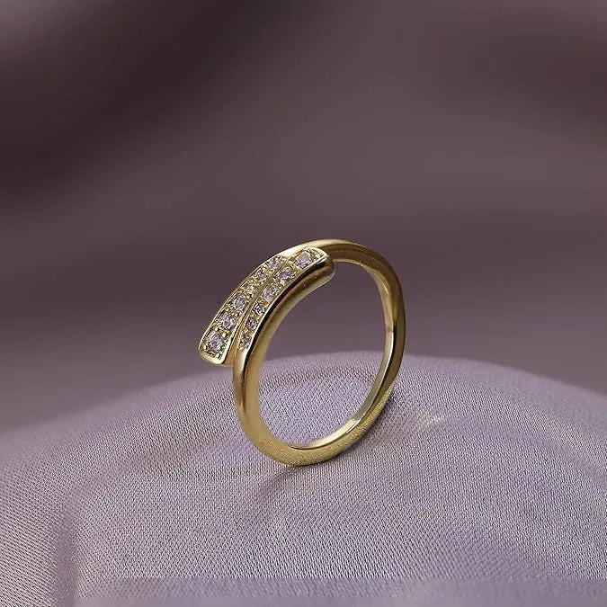 Geometric gold plated toe ring with 0.5mm thickness plating in rhinestone or water drop styles