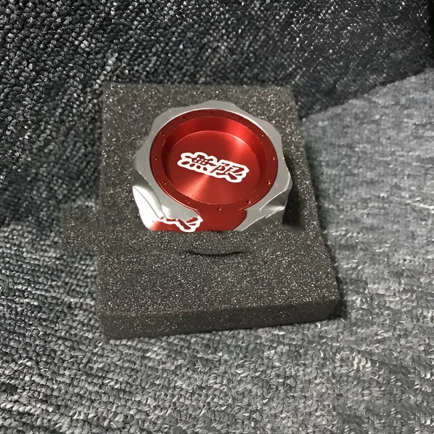 Aluminum alloy oil filter cap for Honda vehicles in multiple colour options