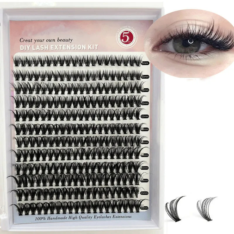 Mixed package of DIY cluster false eyelashes in 30D and 40D densities with application tweezers