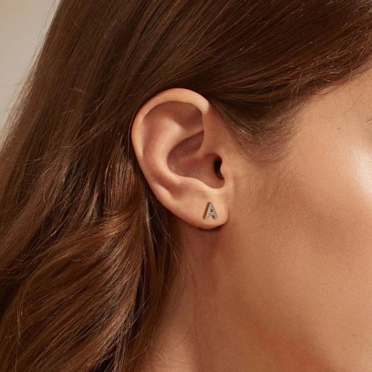 Pair of 925 silver English letter ear studs with electroplated gold or platinum colour finish for women