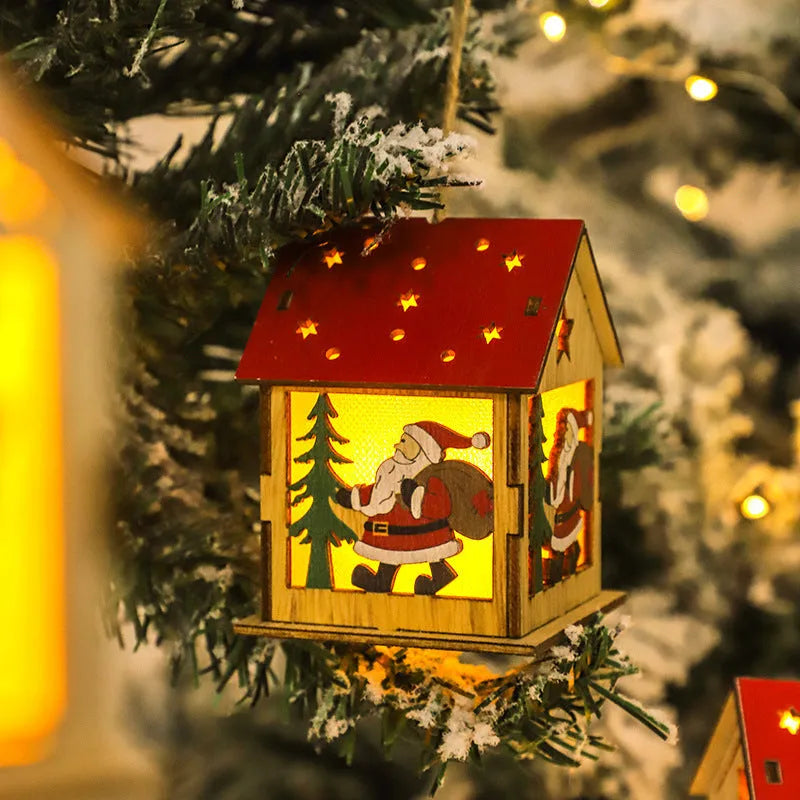 Luminous wooden Christmas pendant, 7cm x 7cm x 9cm, with wick and battery in snowman, Santa or elk style