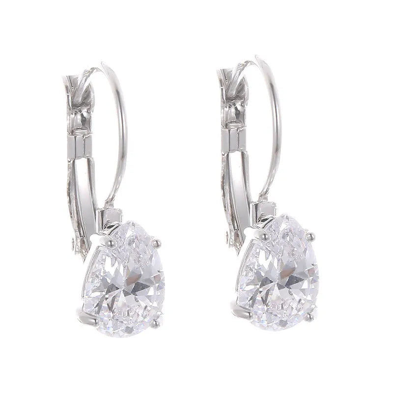 Women's drop-shaped copper earrings with metal inlays in gold and platinum colour options