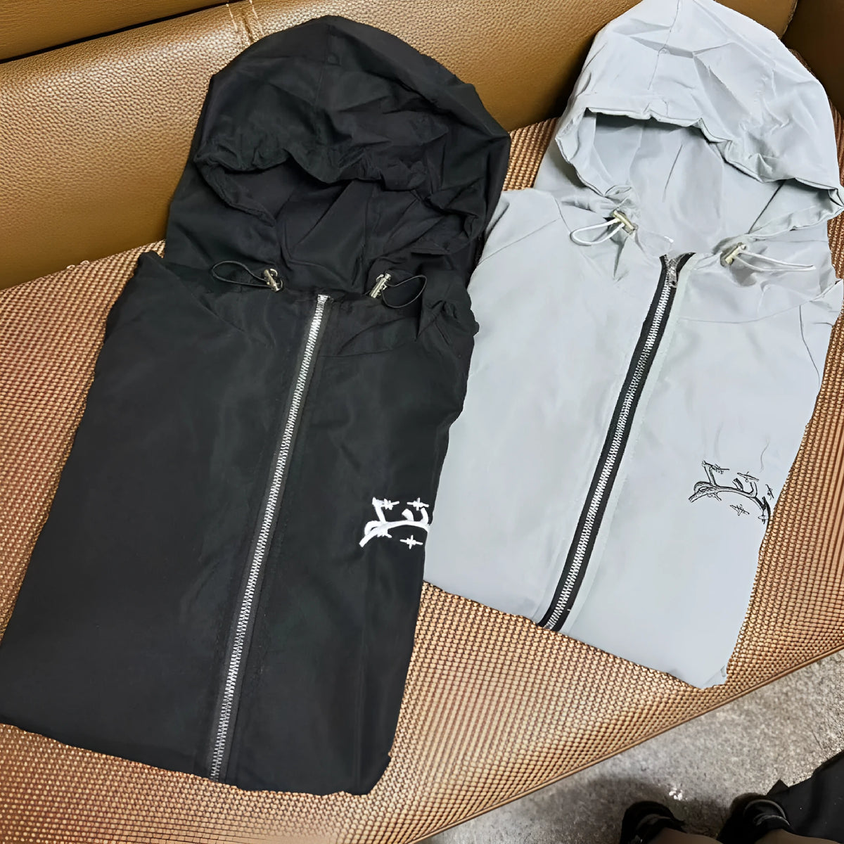Men's grey hooded British style sunscreen jacket with loose fit