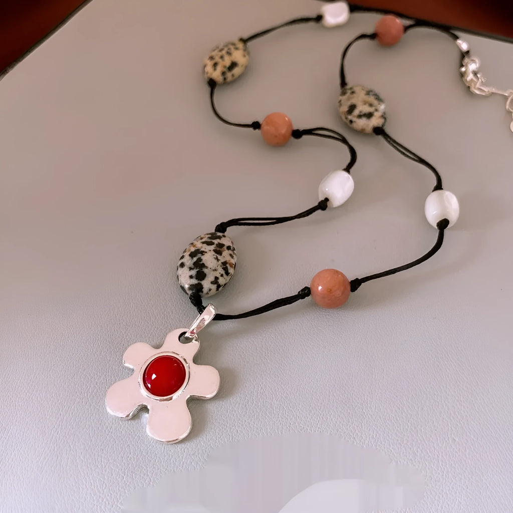Stone shell beaded flower pendant necklace with adjustable chain in silver-black-red colour option