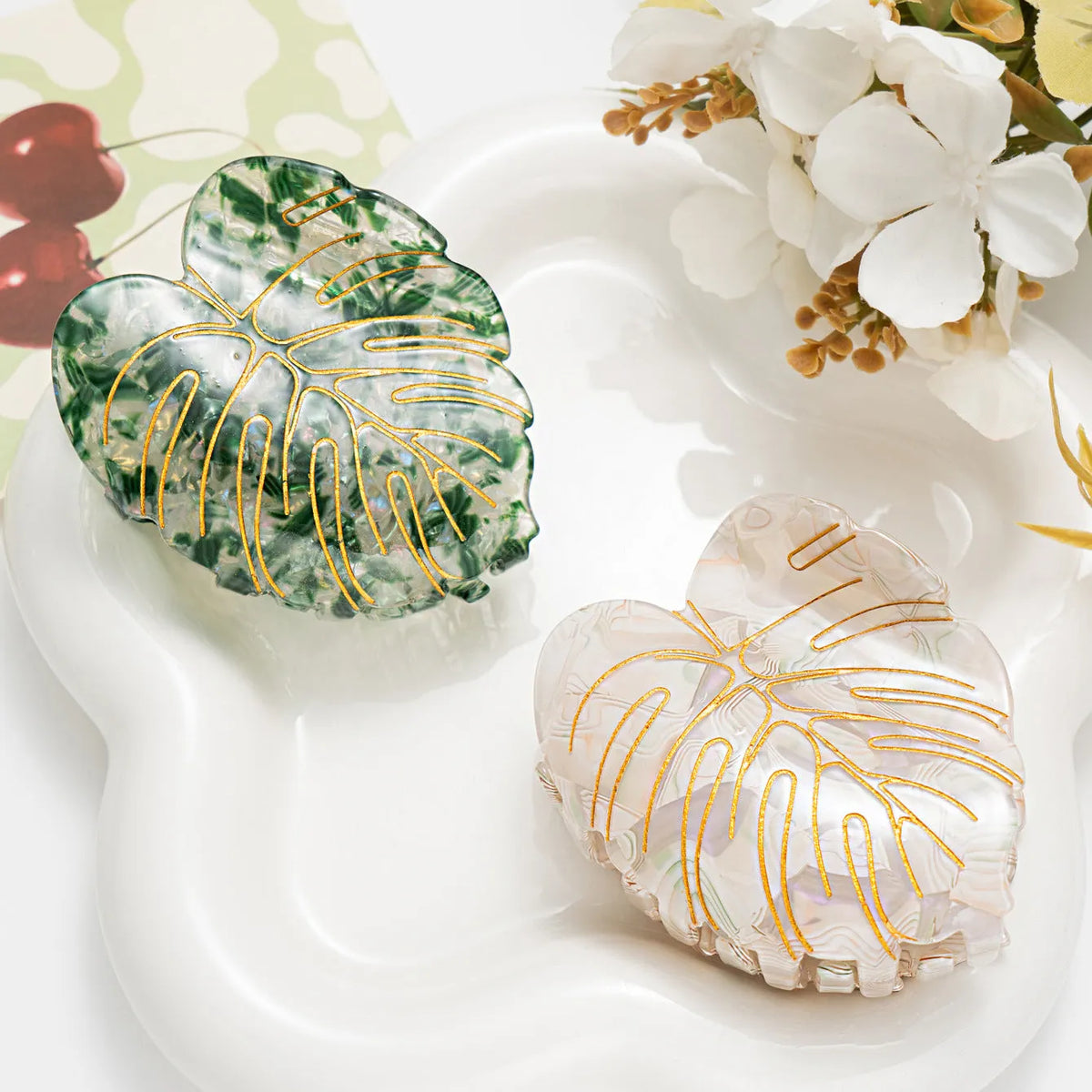 Mori style PVC hair clip with printed leaves pattern 8cm length green colour