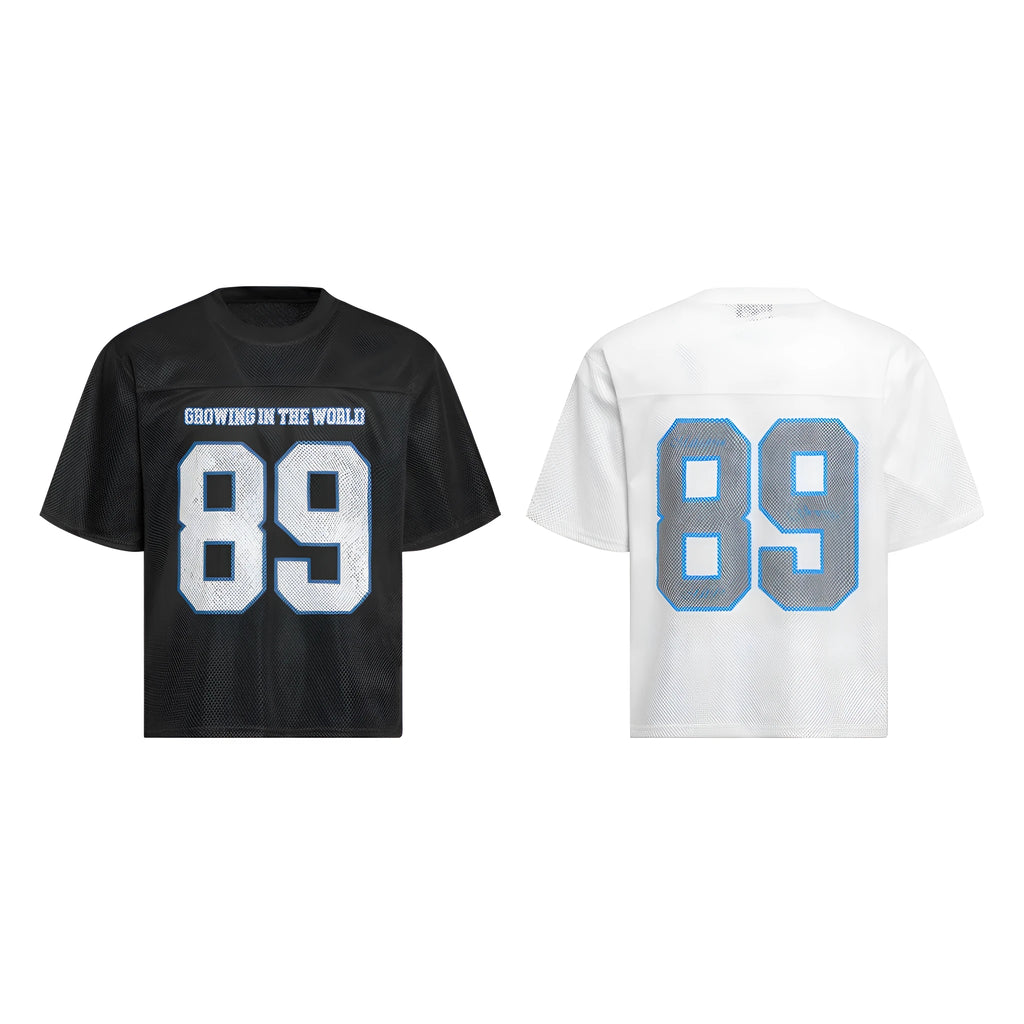 Men's loose-fit polyester t-shirt in black and white colours with regular sleeves