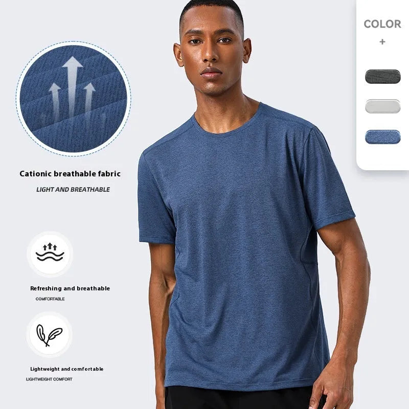 Summer sports short sleeve shirt in polyester fabric with reflective elements