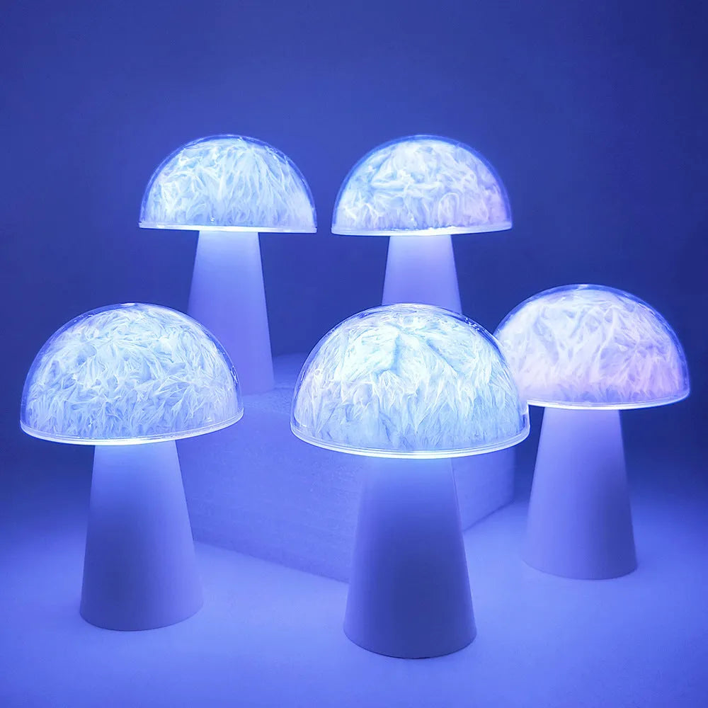Mushroom-shaped remote control ambience light with RGB colours, measuring 9x9x13.5cm