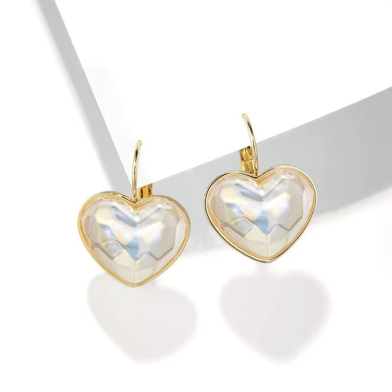 Gold-coloured alloy clip-on earrings with natural summer design for women without pierced ears