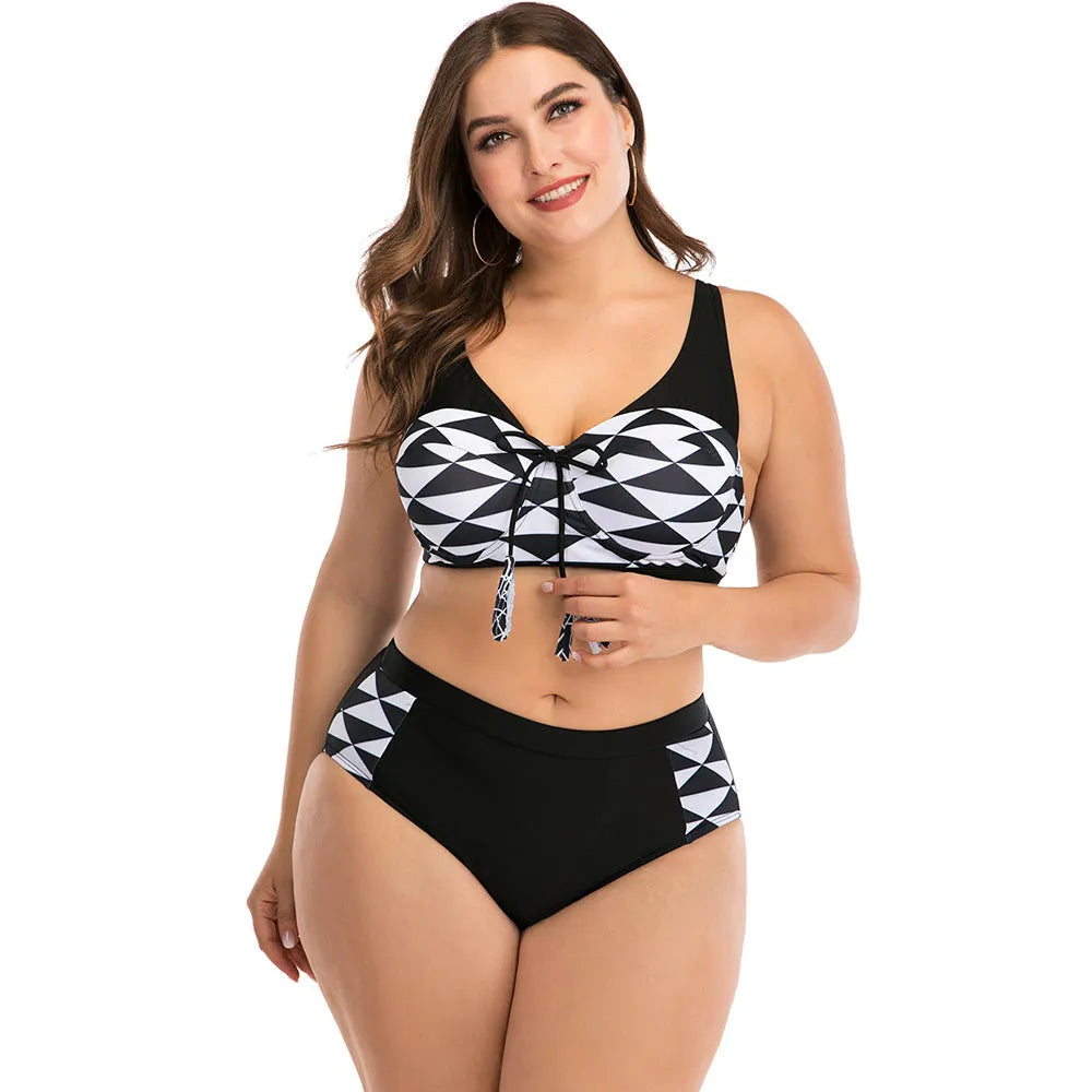 Big cup ladies swimsuit in black, nylon polyester fabric with polyester fibre lining, sizes L to 4XL