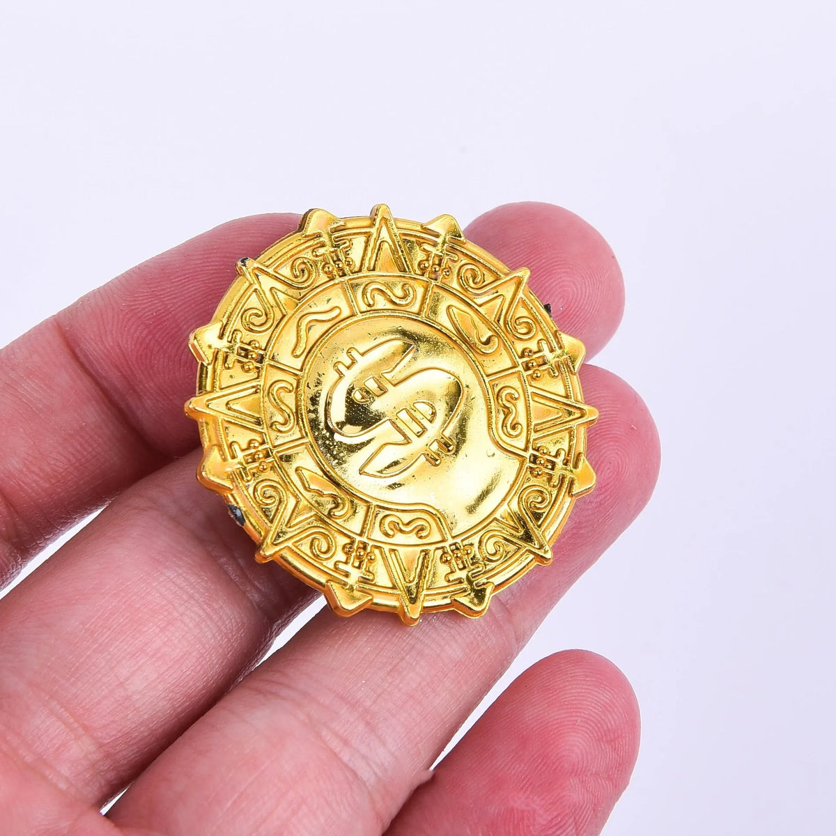 Plastic pirate gold coin toy, pointed style, 3.6cm x 0.2cm, pirate gold coin tip colour for Halloween dress up