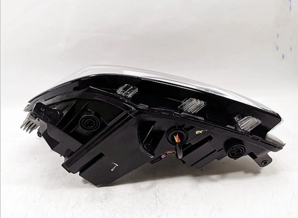 Single 9-line car headlight lamp for 2018-2021 models showing ABS housing and light pattern