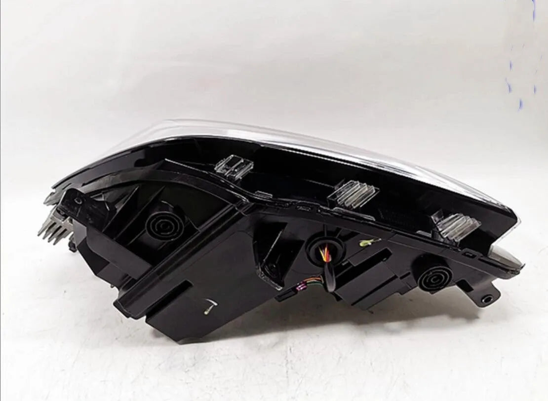 Single 9-line car headlight lamp for 2018-2021 models showing ABS housing and light pattern