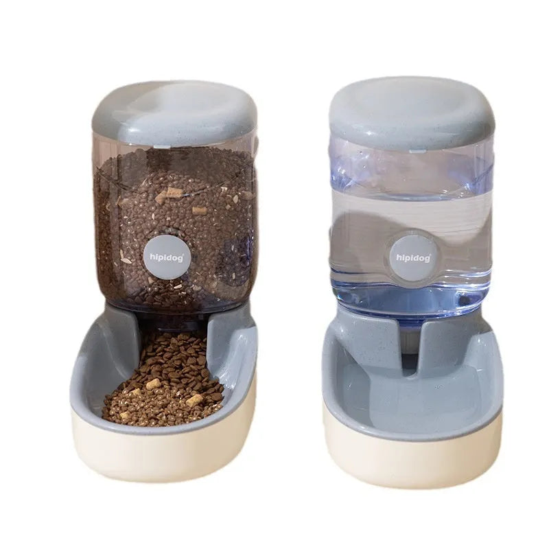 Second-generation 3.8L automatic pet drinker in blue, grey, pink or green colours for dogs and cats