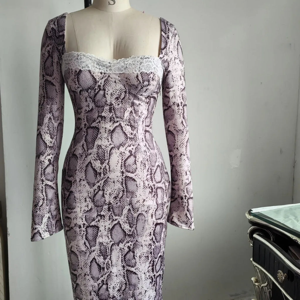Grey A-line lace dress with long sleeves and a 3D digital print pattern