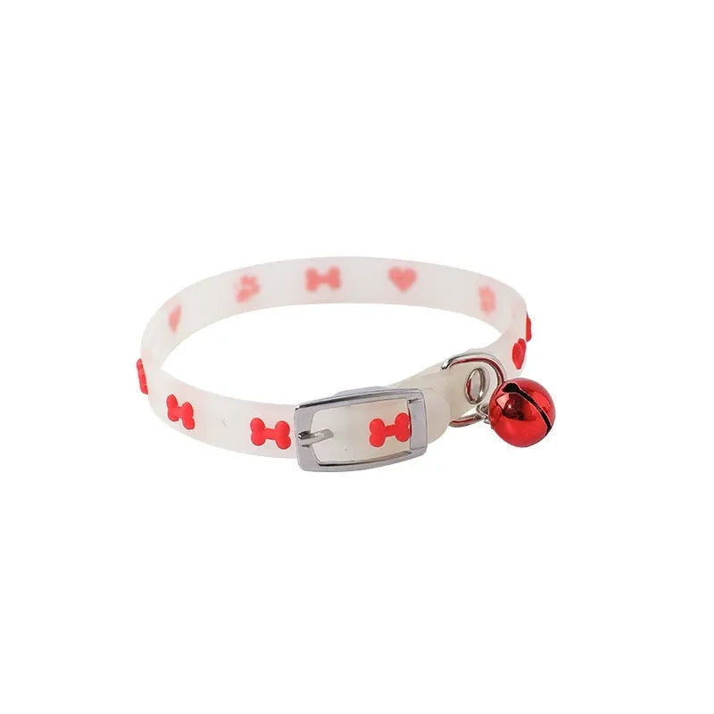 Luminous cat collar with adjustable silicone chain showing fishbone pattern design and metal bell