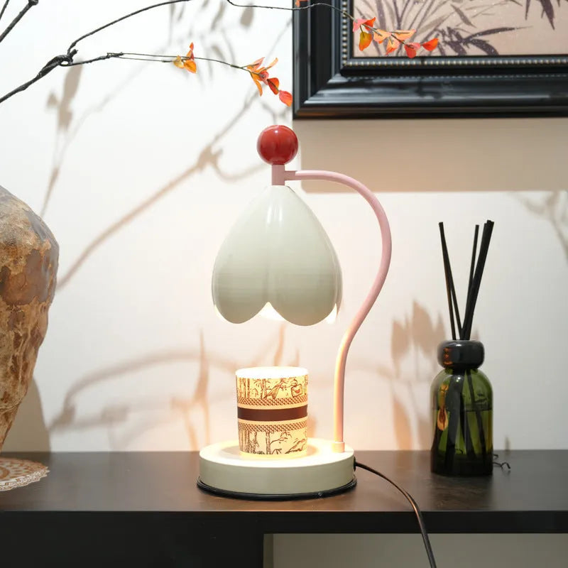 Ancient style melting wax fragrance lamp with metal holder in cream white or dark green