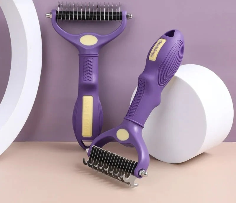 Purple double-sided plastic pet comb for dogs and cats used for knot untying and grooming