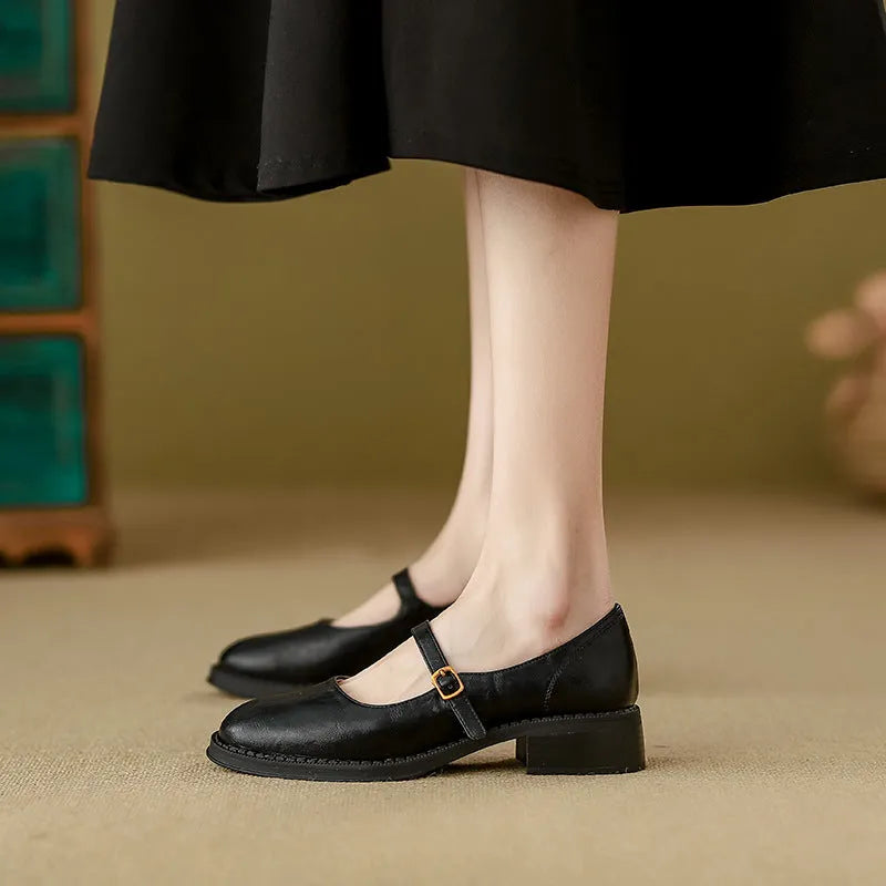 Thick-soled black low top extra height leather shoes for women with mid heel and round toe