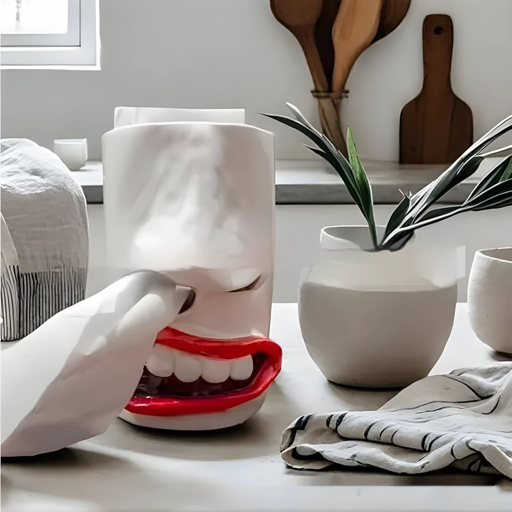 Resin desktop tissue box holder ornament in funny tissue paper holder colour, American-style design.