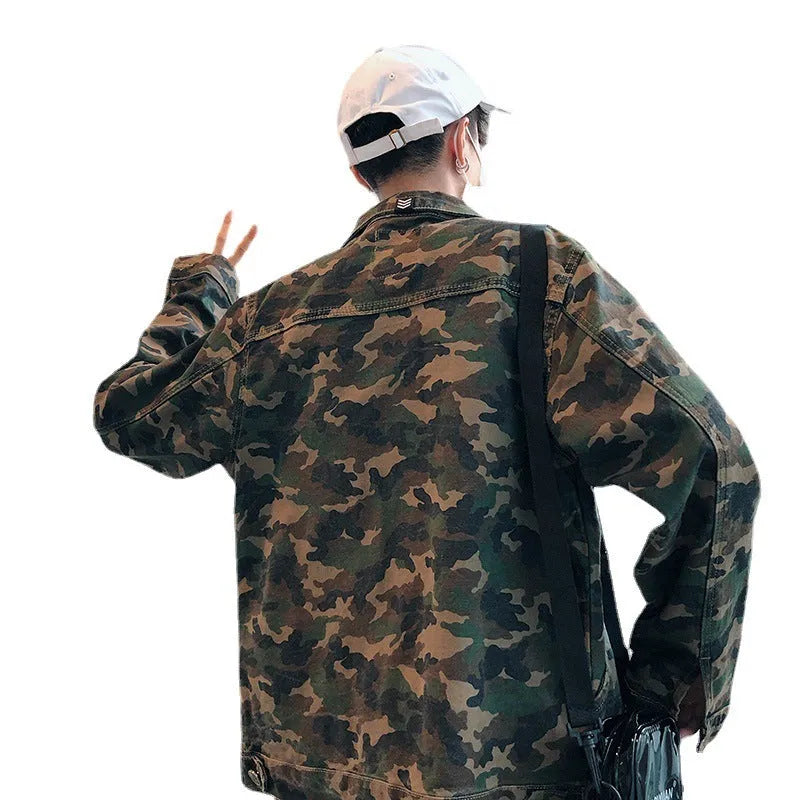 Men's camouflage denim jacket in cotton with sizes M to 5XL and measured shoulder, chest and sleeve lengths