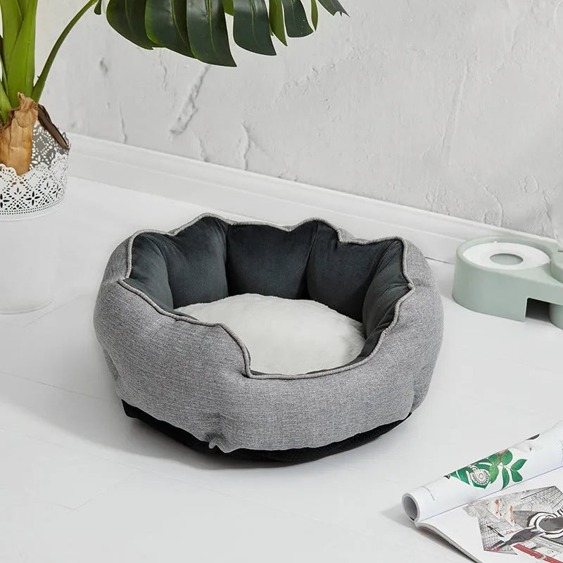 Octagonal pet bed with soft wool point design and removable mats for cats and small dogs