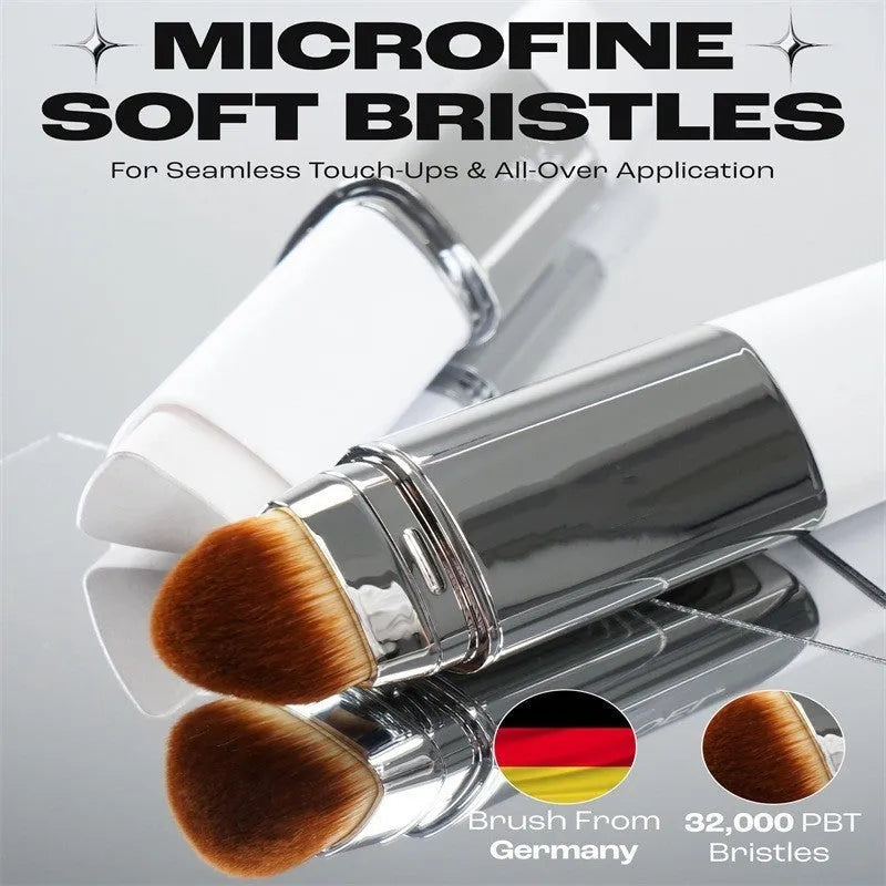 Blanc Cover Cream Stick V Foundation makeup brush with light-coloured handle and removable brush head