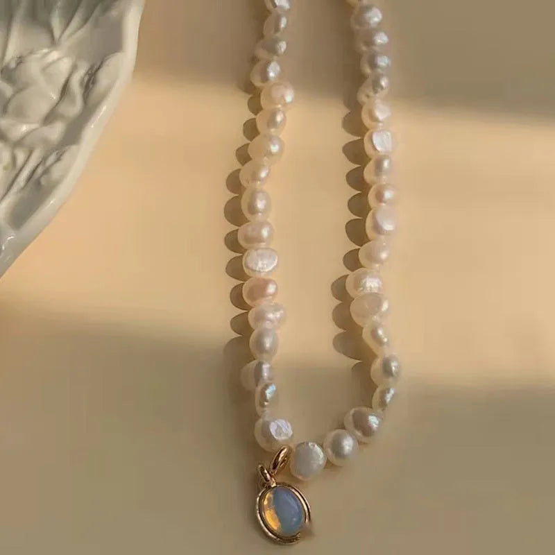 French Court vintage pearl necklace with geometry-shaped pendant on adjustable 21-50cm chain