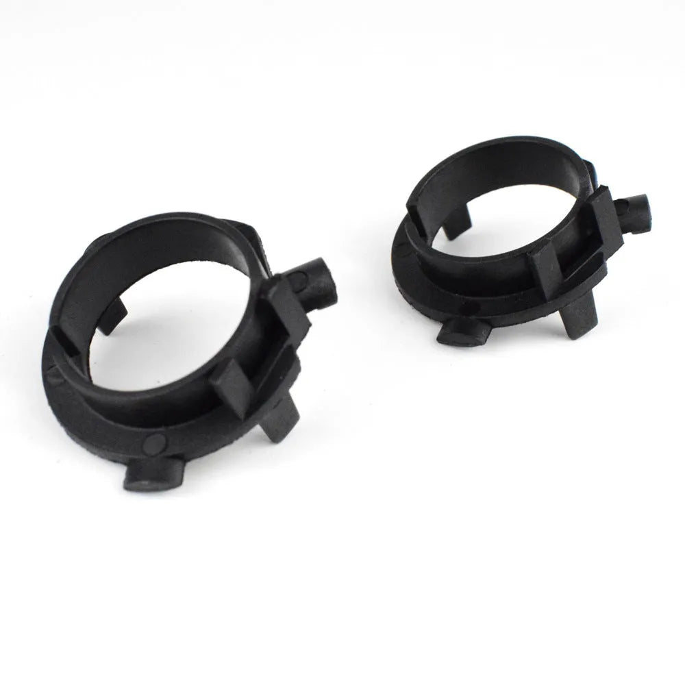 ABS plastic car headlight holder for Nissan Hyundai Kia Volkswagen models measuring 3.8x3.7x1cm