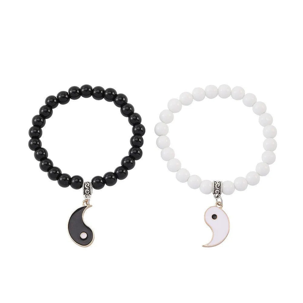 Geometric eight-diagram alloy bracelet with electroplated finish in unisex design