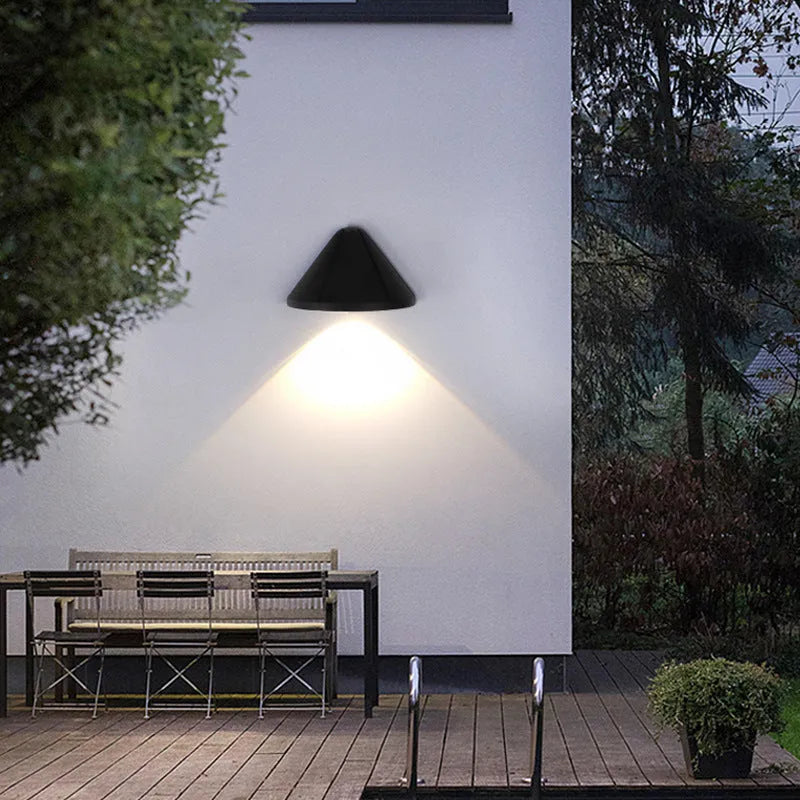 12W black or white waterproof LED door spotlight for indoor and outdoor wall lighting, 3000K/4000K/6000K