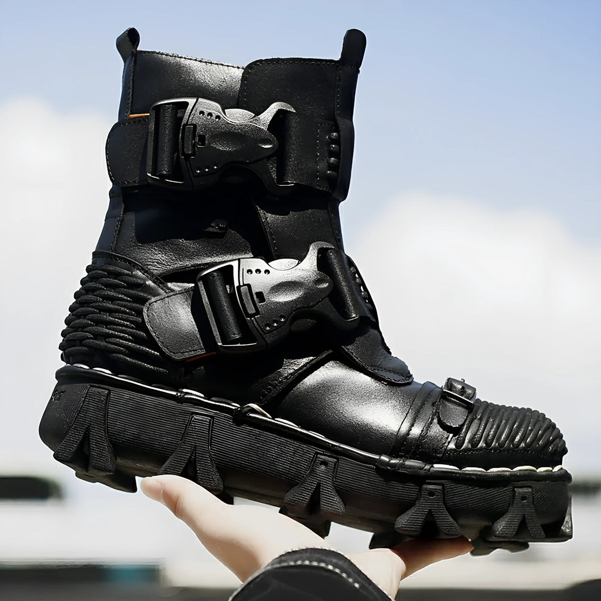 Men's cowhide motorcycle boots, mid-calf lace-up, black or brown leather upper, rubber sole
