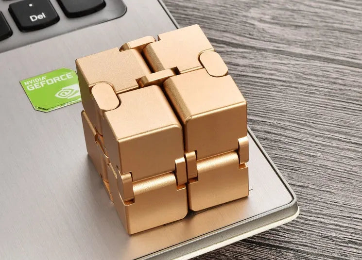 Metal infinity cube stress relief toy, 4cm x 4cm x 4cm, about 170g, in black silver blue red gold colours.