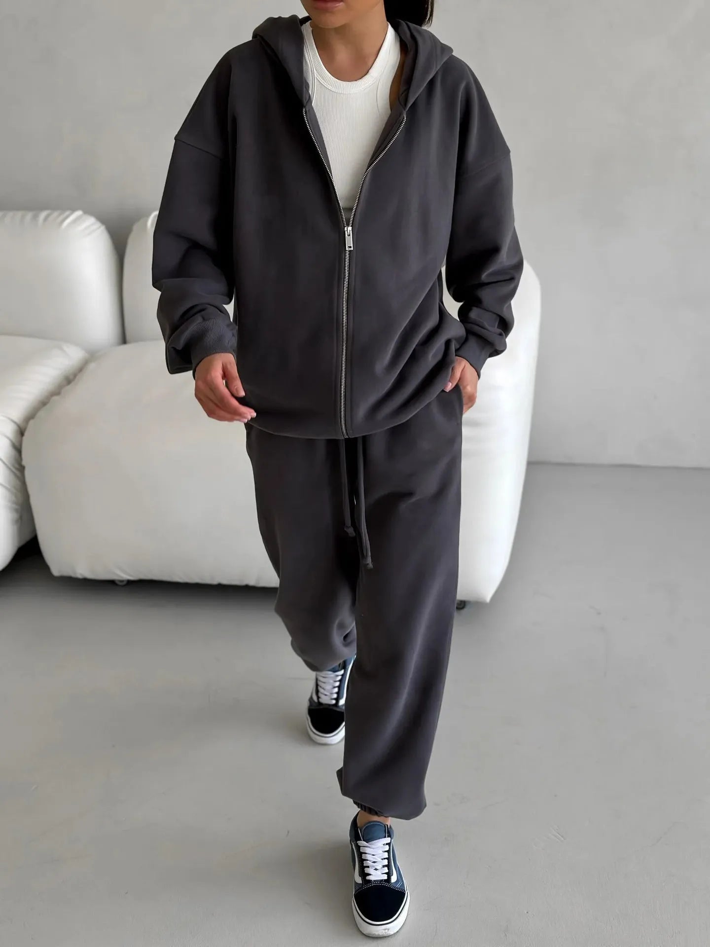 Street style long-sleeved coat and trousers two-piece set in loose fit polyester