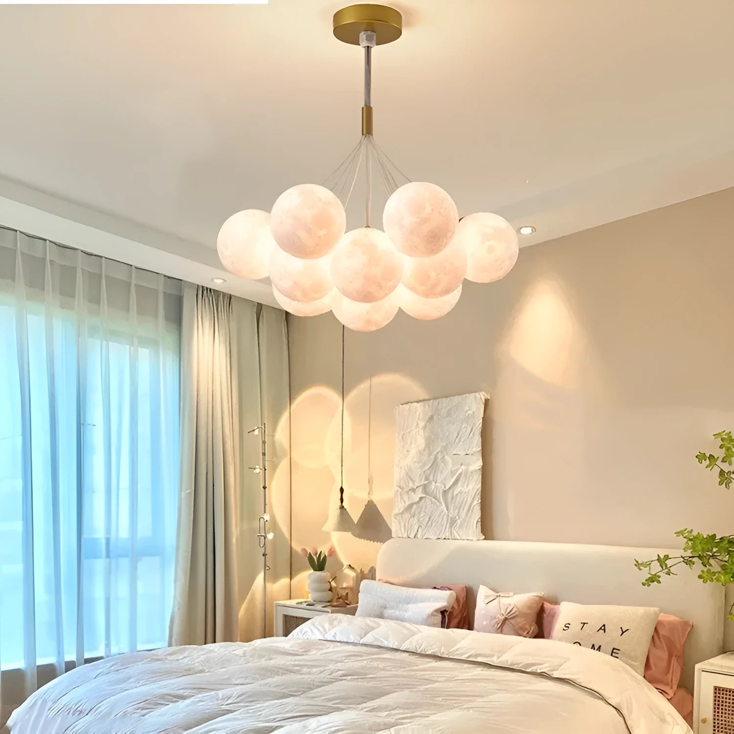 Nordic iron pendant chandelier with spherical PMMA diffusers in gold or black colour options